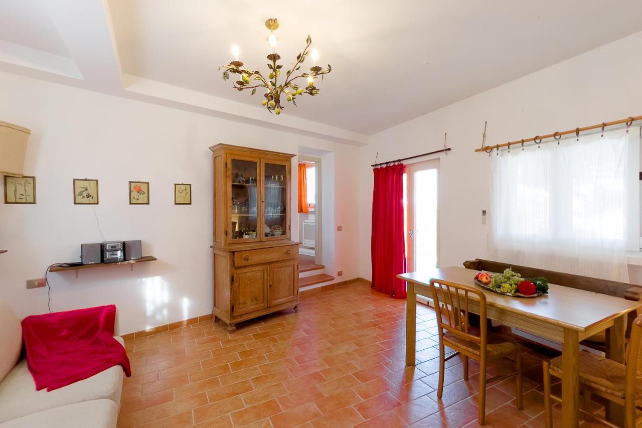 Villa Caterina Quiete E Mare-Goelba Sant'Andrea  Exterior photo