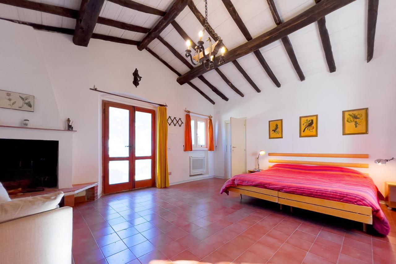 Villa Caterina Quiete E Mare-Goelba Sant'Andrea  Exterior photo