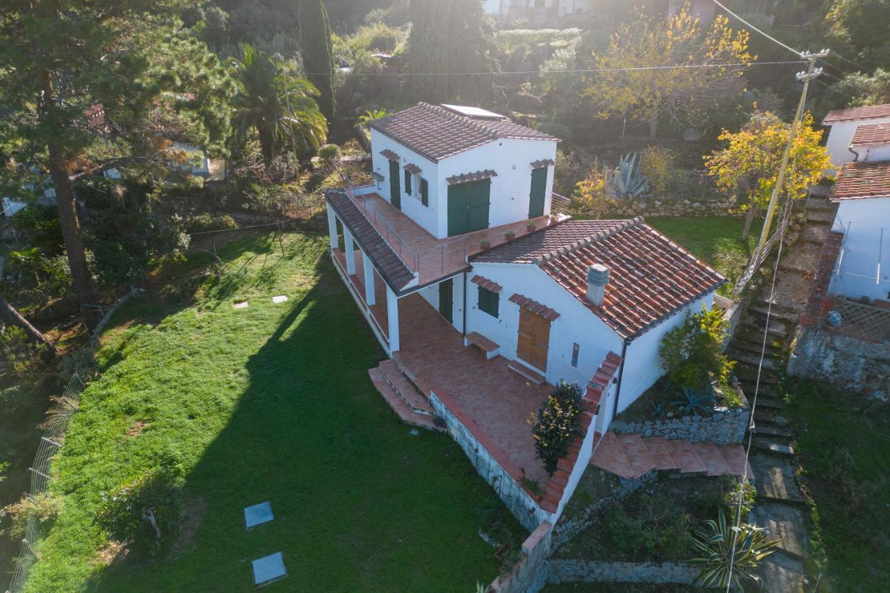 Villa Caterina Quiete E Mare-Goelba Sant'Andrea  Exterior photo